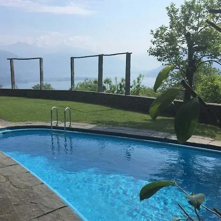 In With Swimming Pool Ferienhaus Brissago TI