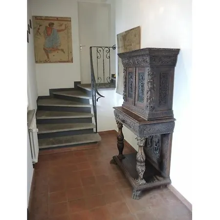 In With Swimming Pool Casa vacanze