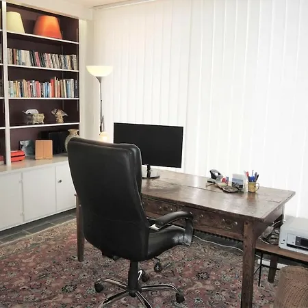 Casa vacanze In With Swimming Pool Brissago