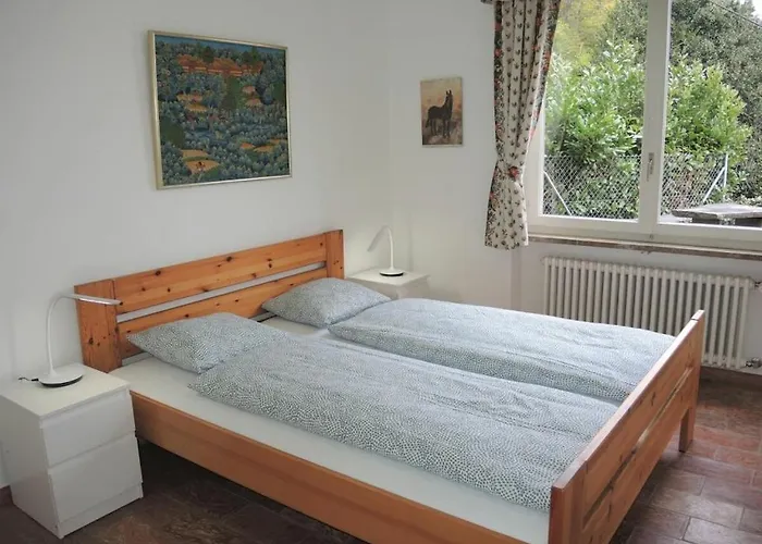 In With Swimming Pool Vakantiehuis