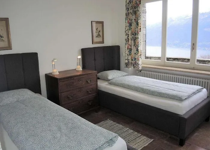 In With Swimming Pool Vakantiehuis Brissago