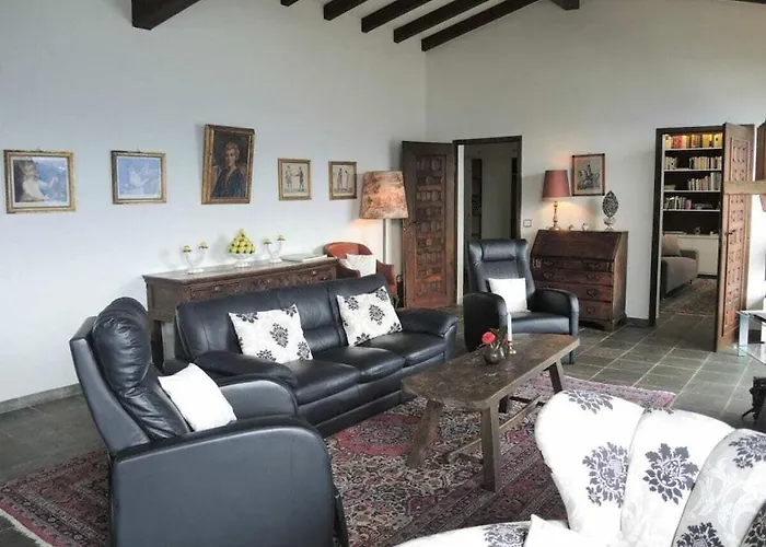 Vakantiehuis In With Swimming Pool Brissago