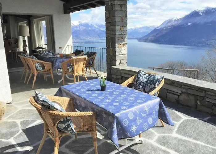 Vakantiehuis In With Swimming Pool *