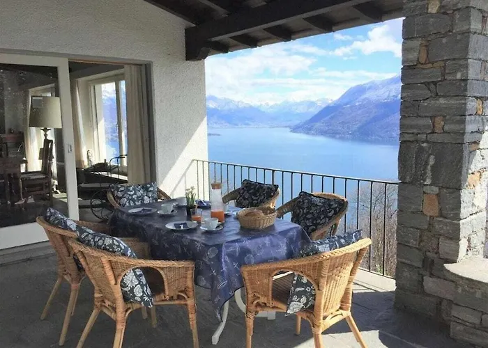 In With Swimming Pool Vakantiehuis Brissago